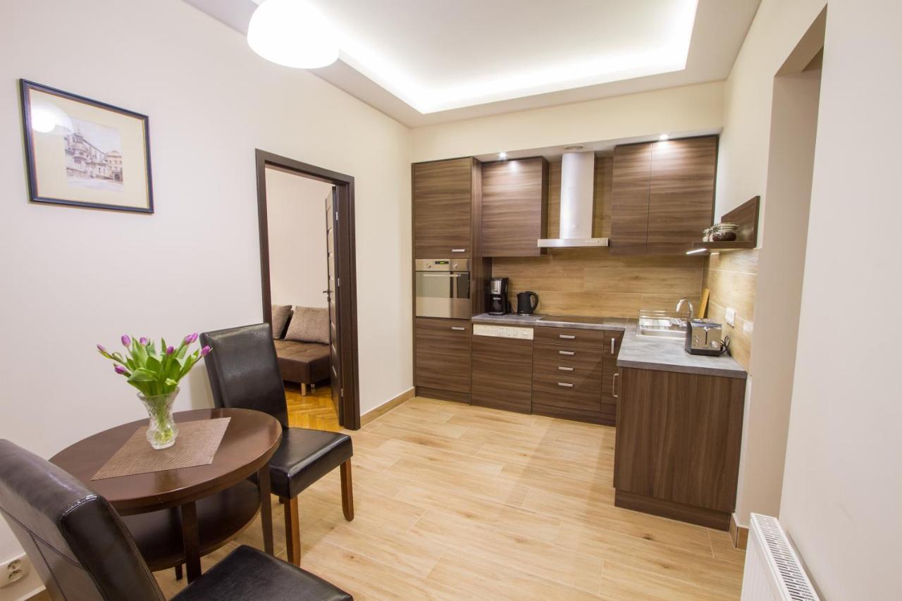 Apartament King Size Apartment คราคูฟ ภายนอก รูปภาพ